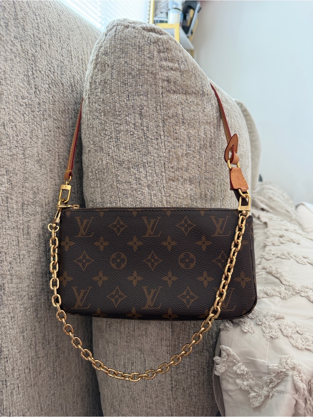 Louis Vuitton Pochette Accessoires original iconic Monogram Bag “2025”